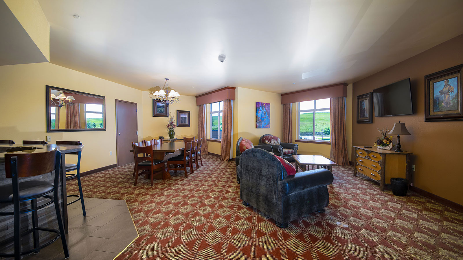 Mountain-Lodge_NEXE-–-Executive-Suite---living-room